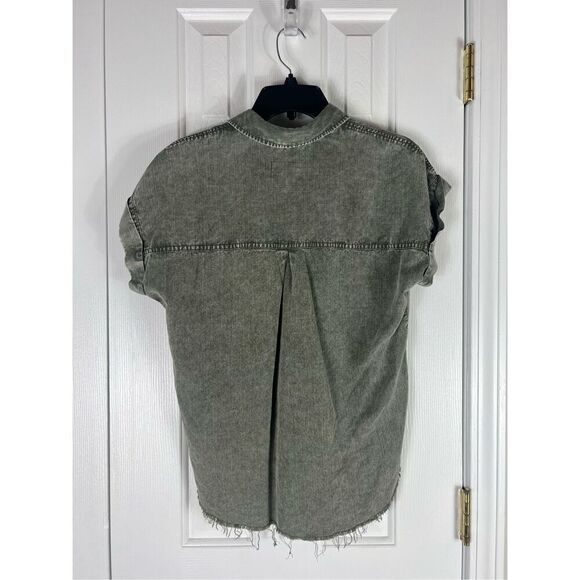 Rails Womens Button Up Blouse Size Small - Picture 4 of 4